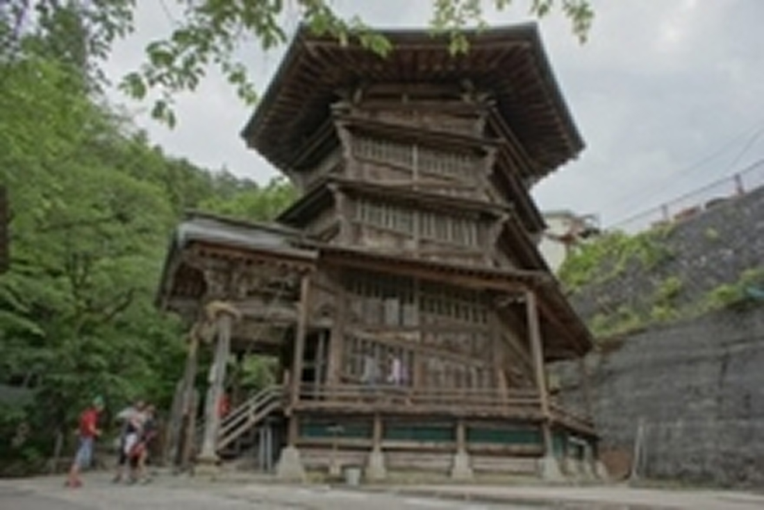 【50円割引】国指定重要文化財　会津さざえ堂